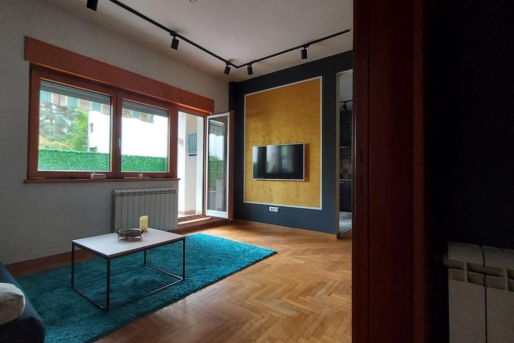 Appartamento Turquoise Orange, The Art Of Vacation In Belgrado Esterno foto